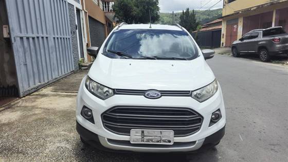 FORD ECOSPORT 1.6 FREESTYLE 16V FLEX 4P MANUAL FORD ECOSPORT 1.6 FREESTYLE 16V FLEX 4P MANUAL